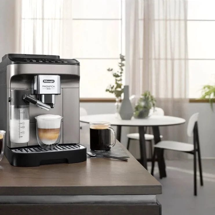 Delonghi Pupiņu automāti Kafijas automāts Delonghi Magnifica Evo ECAM 290.81, melns