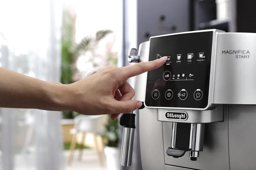 Delonghi Pupiņu automāti Kafijas automāts Delonghi Magnifica Start ECAM 220.30, sudraba/melns