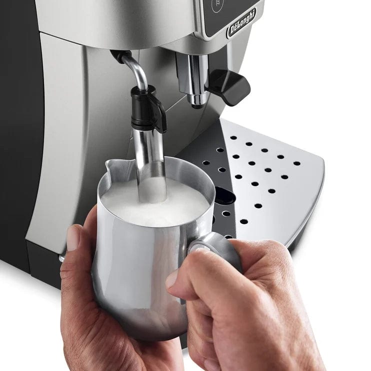 Delonghi Pupiņu automāti Kafijas automāts Delonghi Magnifica Start ECAM 220.30, sudraba/melns